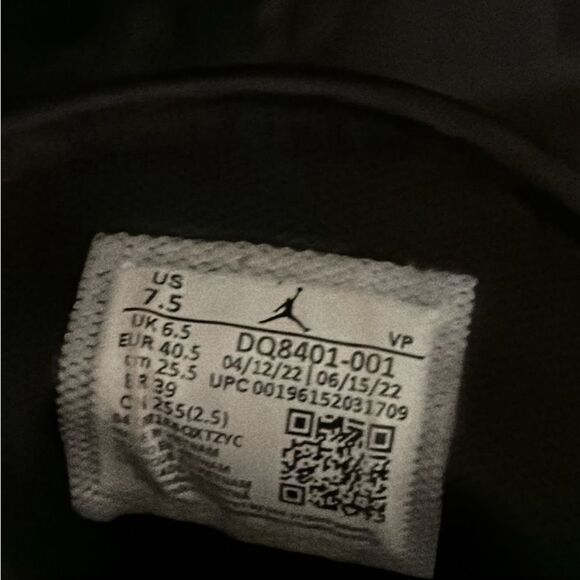 NIKE‎ JORDAN BASKETBALL SHOES- size 7.5 men - Picture 7 of 9